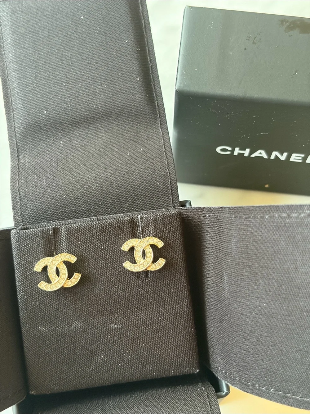 Chanel Gold Crystal CC Logo Stud Earrings - Gold